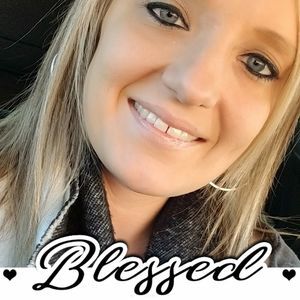 Meet your Posher, Devin